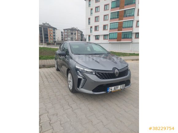 24 Çıkışlı Tramersiz Boyasız Değişensiz Clio Evolution