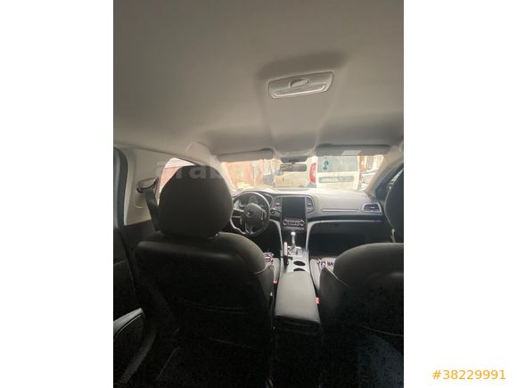 Sahibinden OTOMATİK Renault Megane 1.5 Blue DCI Touch 2020 Model  115.200 km Gri (metalik)