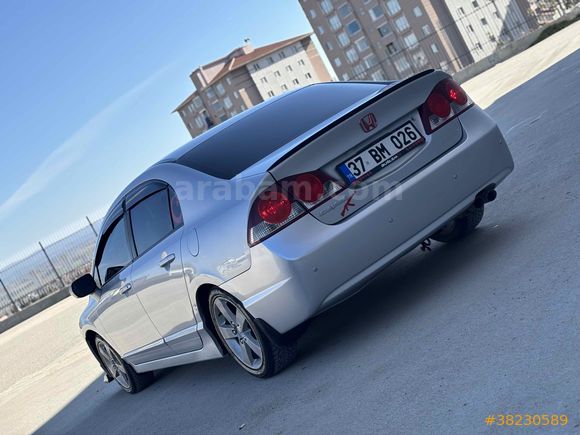 Honda  CIVIC FD6 
