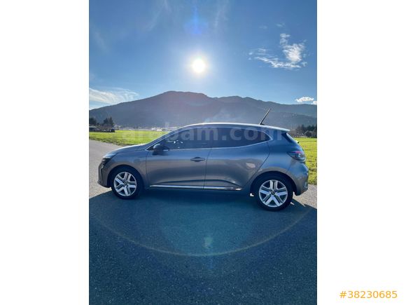Sahibinden Renault Clio 1.0 TCe Evolution 2025 ÇIKIŞLI