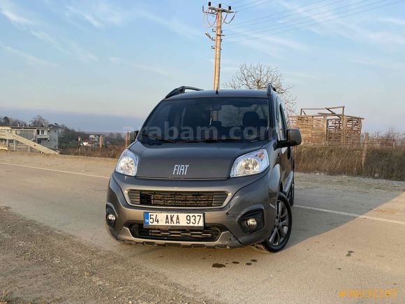 Sahibinden Fiat Fiorino Combi 1.3 Multijet Premio 2023 Model 