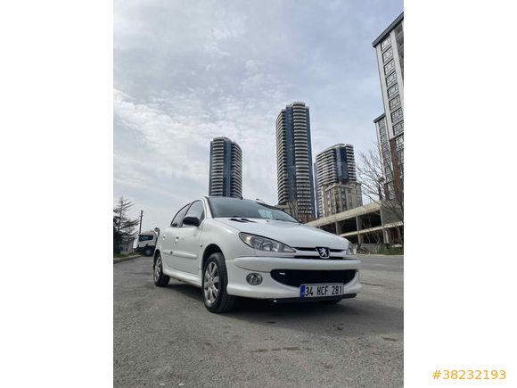 Sahibinden Peugeot 206 1.4 HDi Fever 2008 Model İstanbul 214000 km Beyaz