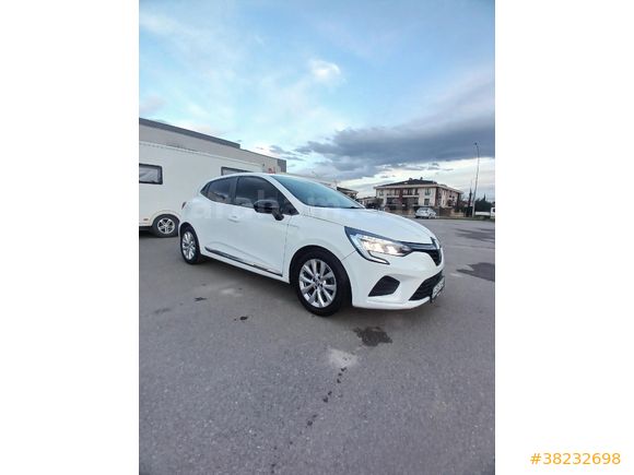 Sahibinden Renault Clio 1.0 TCe Touch 2023 Model