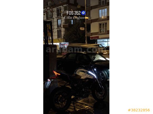  14 KM Voge 125 r 