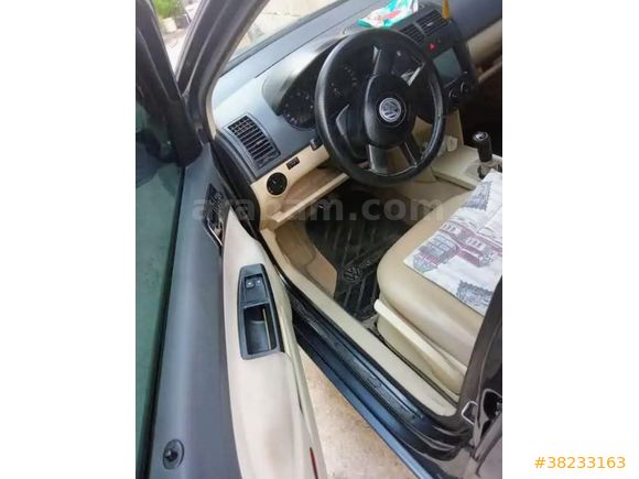 Sahibinden Volkswagen Polo 1.4 Basicline 2004 Model  260.000 km Mavi (metalik)