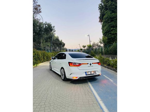 Sahibinden Renault Megane 1.3 TCe Joy 2021 Model 