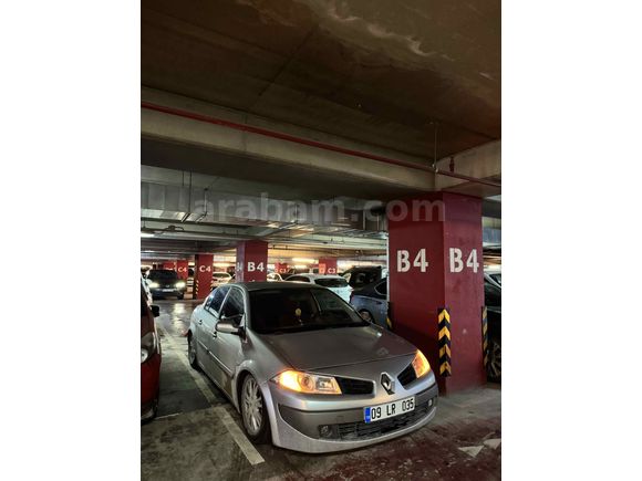 Sahibinden Renault Megane 1.6 Extreme 2008 Model  194.000 km Gri