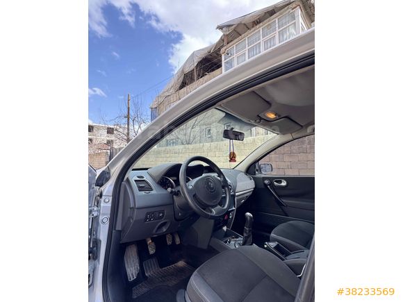 Sahibinden Renault Megane 1.6 Extreme 2008 Model  194.000 km Gri