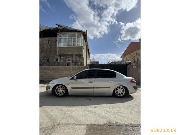 Sahibinden Renault Megane 1.6 Extreme 2008 Model  194.000 km Gri