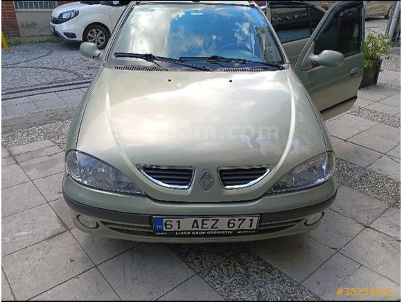 Sahibinden Renault Megane 1.9 D RN 2000 Model