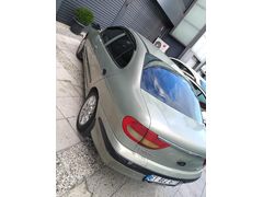 Sahibinden Renault Megane 1.9 D RN 2000 Model