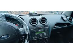 Sahibinden Ford Fiesta 1.4 TDCi Comfort 2006 Model