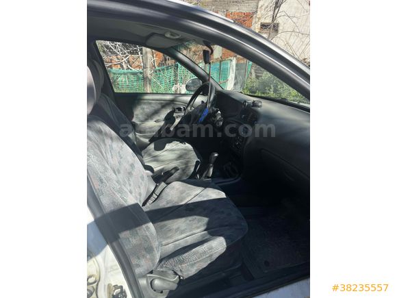 SAHİBİNDEN BAKIMLI 237 BİNDE KLİMALI TEMİZ AİLE ARACI ELANTRA
