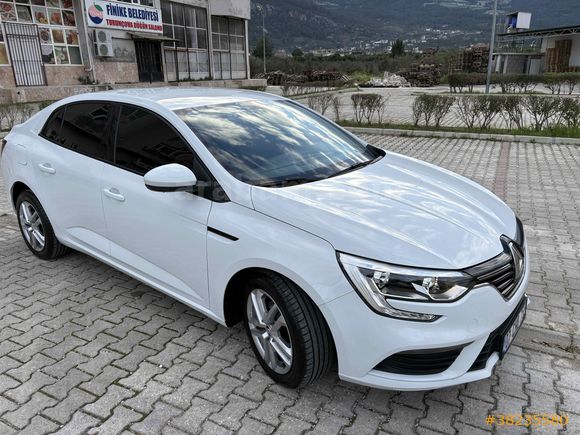 Sahibinden Renault Megane 1.3 TCe Joy 2019 Model 