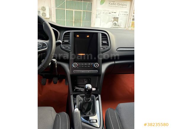 Sahibinden Renault Megane 1.3 TCe Joy 2019 Model 