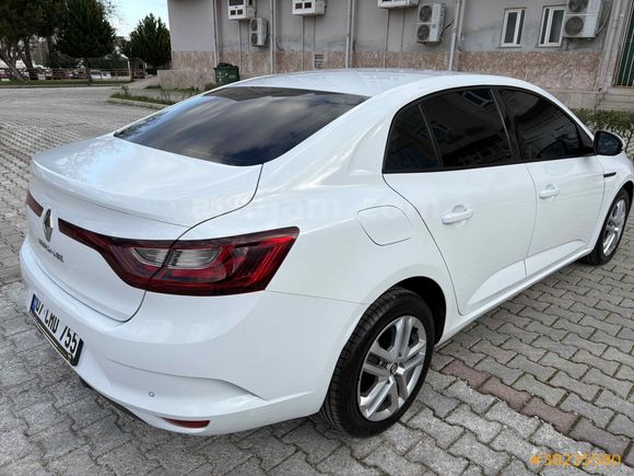 Sahibinden Renault Megane 1.3 TCe Joy 2019 Model 