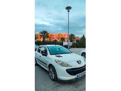 Sahibinden Peugeot 206+ 1.4 Comfort 2011 Model