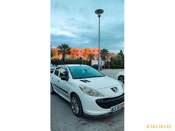 Sahibinden Peugeot 206+ 1.4 Comfort 2011 Model