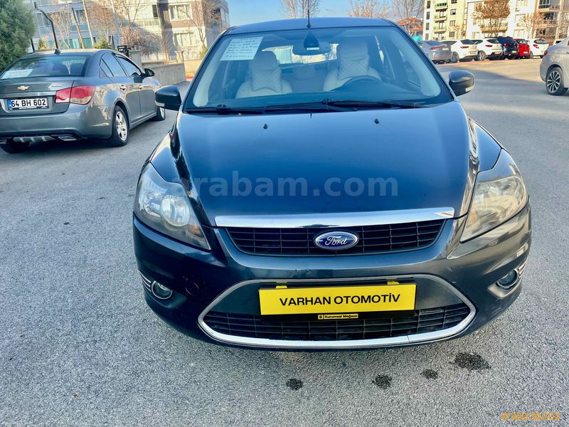 Galeriden Ford Focus 1.6 TDCi Titanium 2009 Model Uşak 246.000 km