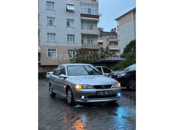 Sahibinden Opel Vectra 1.6 Elegance 2001 Model 