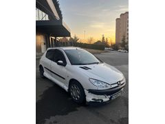 Sahibinden Peugeot 206 1.4 X-Line 2005 Model