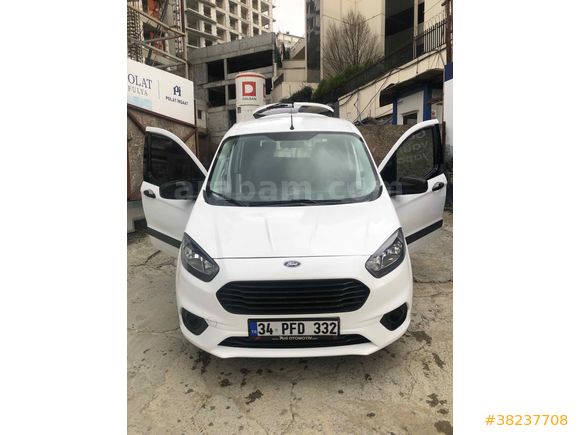 Sahibinden Ford Tourneo Courier 1.5 TDCi Trend 2023 Model İstanbul