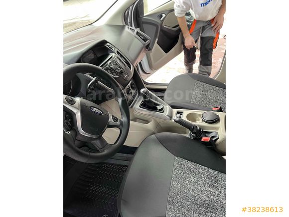 Sahibinden Ford Focus 1.6 Ti-VCT Style 2014 Model 