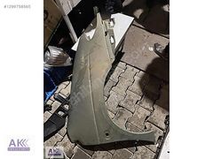 renault scenıc 1 98 orjınal sağ ön çamurluk