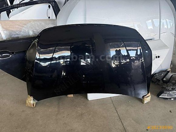 Caddy 2016 20 motor kaputu siyah orijinal hatasız