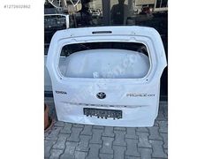 Toyota proace city bagaj kapağı