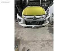 Mitsubishi l200 ön tampon dolu