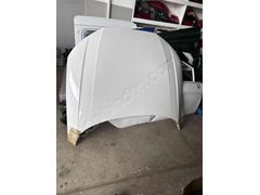 Audi a4 motor kaputu beyaz hatasız beyaz
