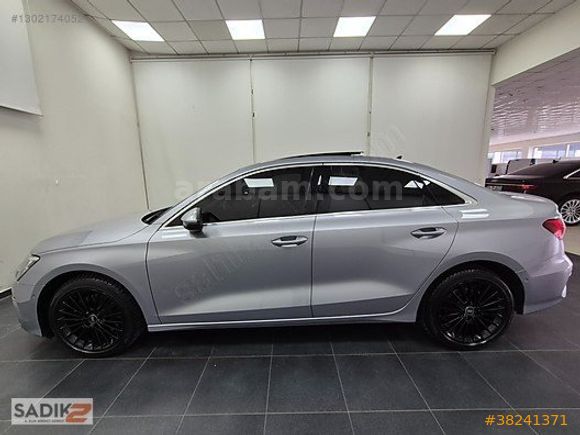 SADIK2'DEN 2021 AUDI A3 30TFSI ADVANCED MHEV STRNC 110 CAM TAVAN