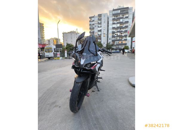 Hasar kayıtsız Bajaj Pulsar rs200