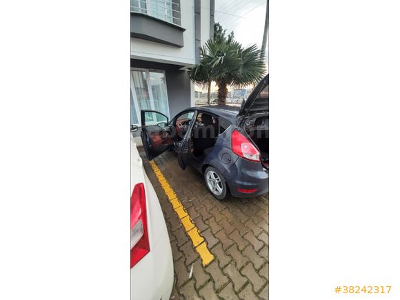 Sahibinden Ford Fiesta 1.4 Titanium 2014 Model