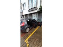 Sahibinden Ford Fiesta 1.4 Titanium 2014 Model