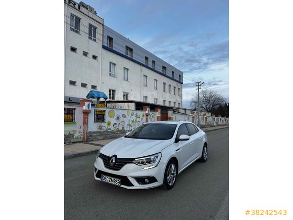 Sahibinden Renault Megane 1.3 TCe Joy 2020 Model 