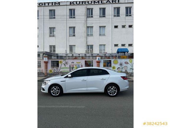 Sahibinden Renault Megane 1.3 TCe Joy 2020 Model 