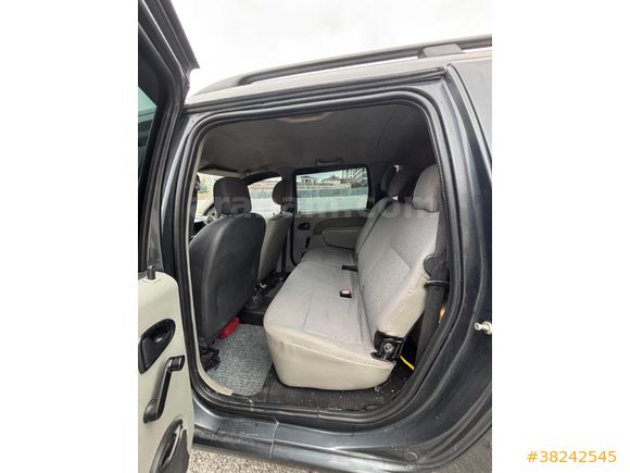 Sahibinden Dacia Logan 1.6 MCV Ambiance 2009 Model