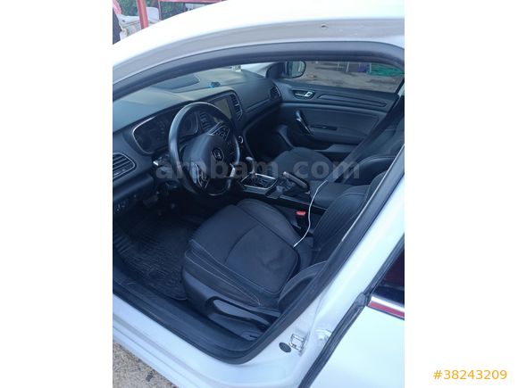 Sahibinden Renault Megane 1.5 dCi GT-Line 2017 Model  221.000 km Beyaz
