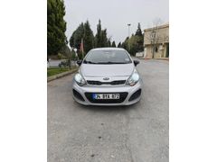 Sahibinden Kia Rio 1.4 CRDi Natty 2012 Model  330.000 km Gri (Gümüş)