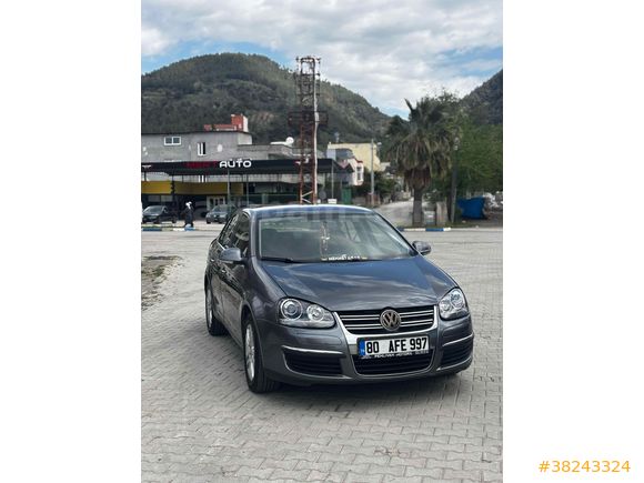Önemli Yerleri Boyasız Bakımlı Jetta 1.6 Primeline