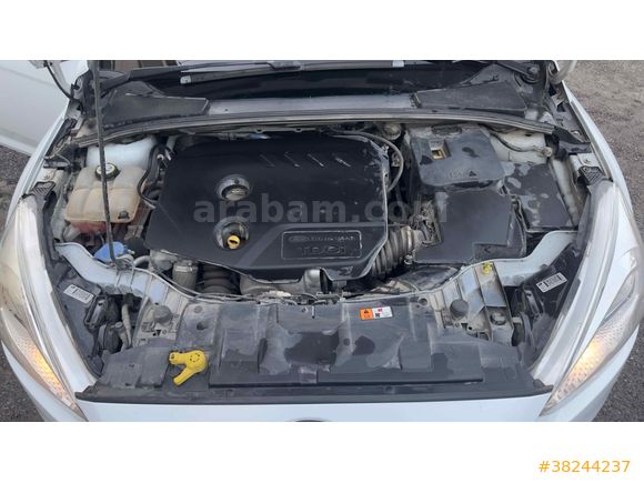 !?!?!?!?!?ACİL  KAZALI 

Ford Focus 1.6 TDCi Trend X 2015 Model