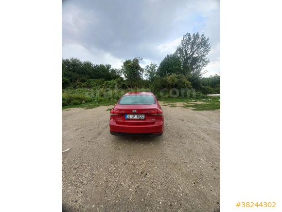 Sahibinden Kia Cerato 1.6 CRDi Concept 2017 Model