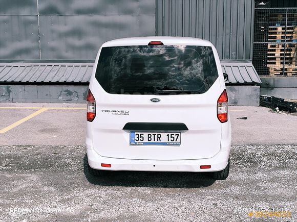 Sahibinden Ford Tourneo Courier 1.0 EcoBoost Color Line 2023 Model