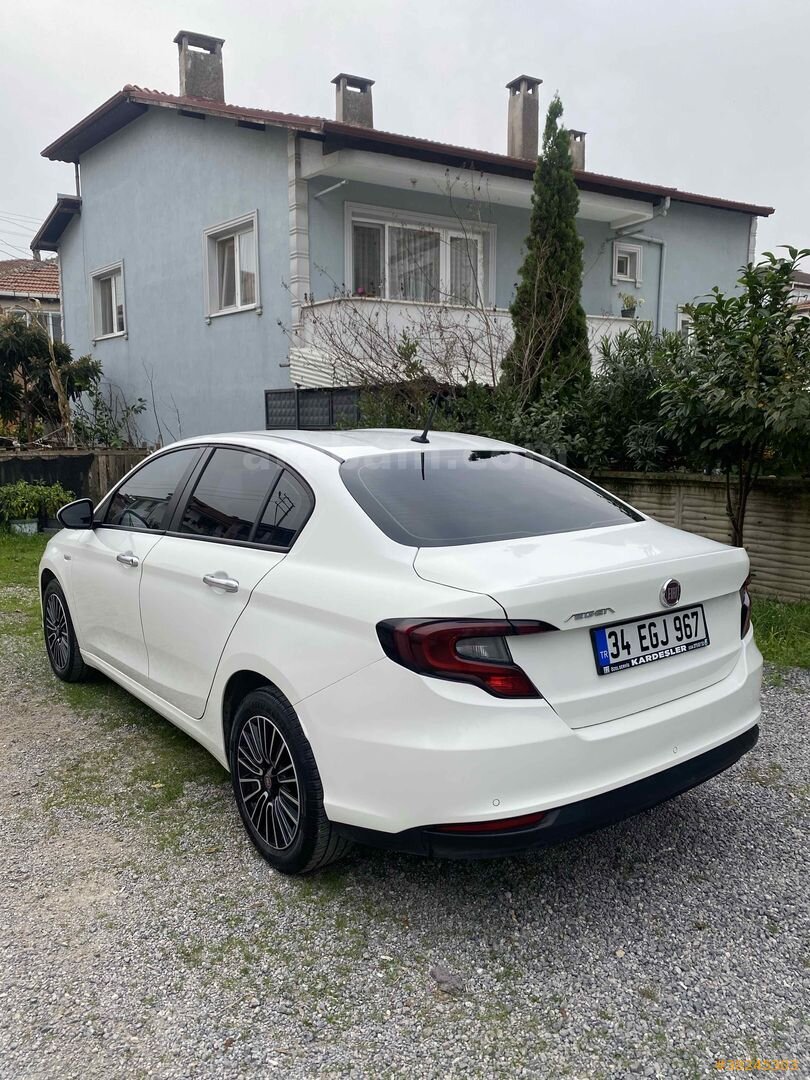 Sahibinden Fiat Egea 1.4 Fire Urban 2021 Model Bursa 105.000 km Beyaz 5