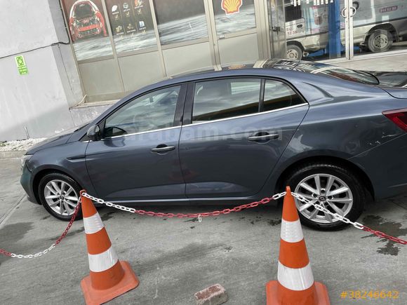 Sahibinden Renault Megane 1.6 Touch 2019 Model 