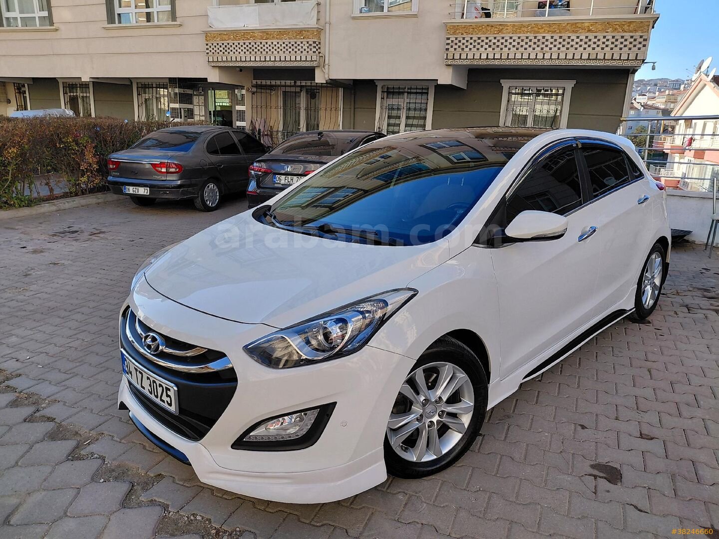 2014 MODEL HYUNDAI i30 1.6 CRDI ELİTE OTOMATIK HATASIZ BOYASIZ 1
