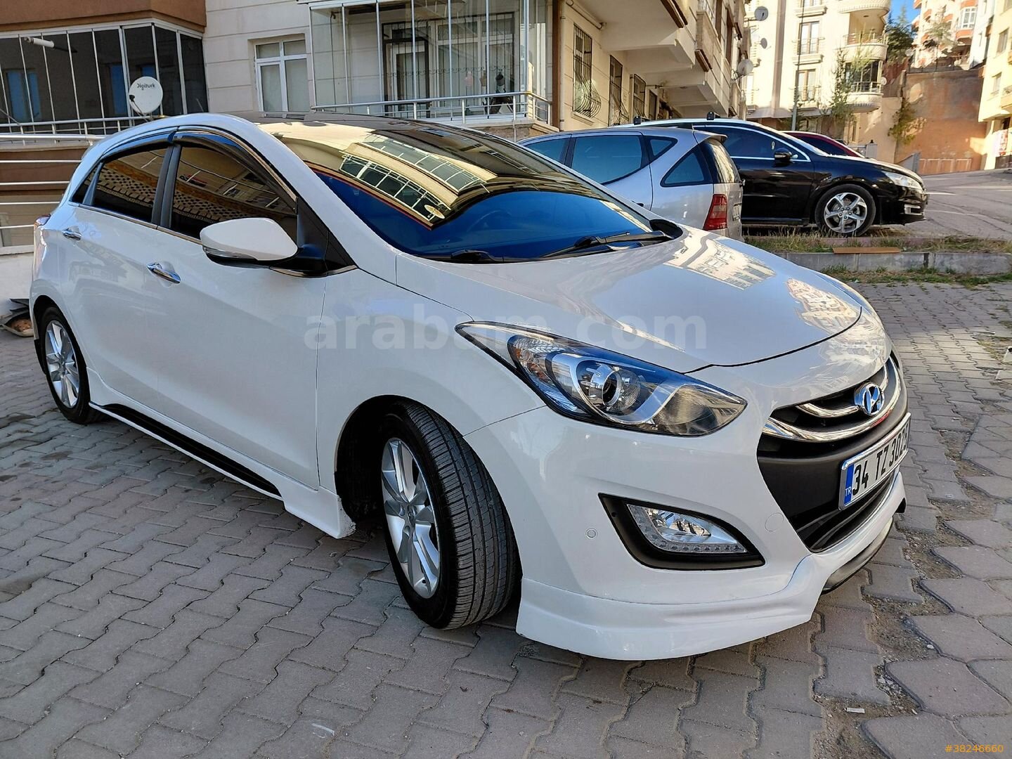 2014 MODEL HYUNDAI i30 1.6 CRDI ELİTE OTOMATIK HATASIZ BOYASIZ 4