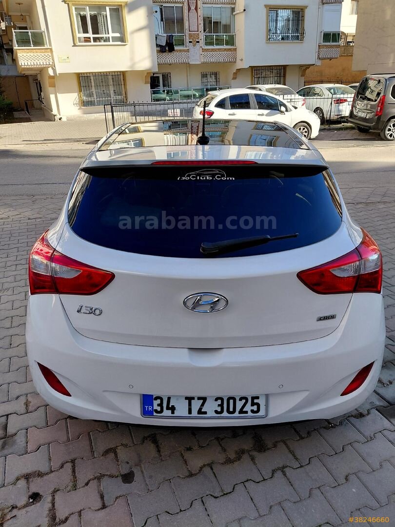2014 MODEL HYUNDAI i30 1.6 CRDI ELİTE OTOMATIK HATASIZ BOYASIZ 6